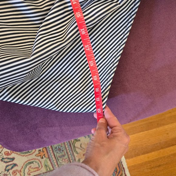 Pet Carrier/Pet Sling for Small Dogs - Picture 7 of 9